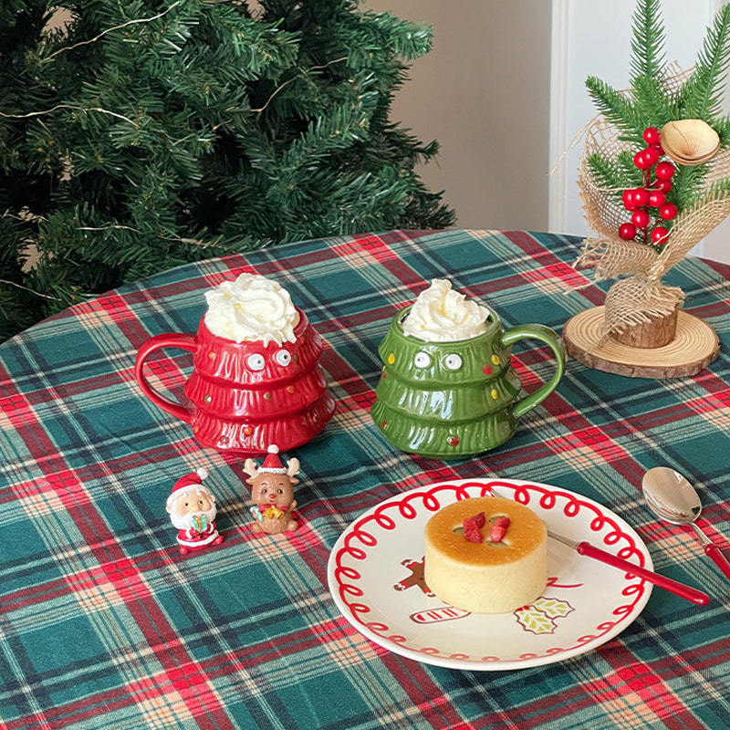 Tazza con albero di Natale