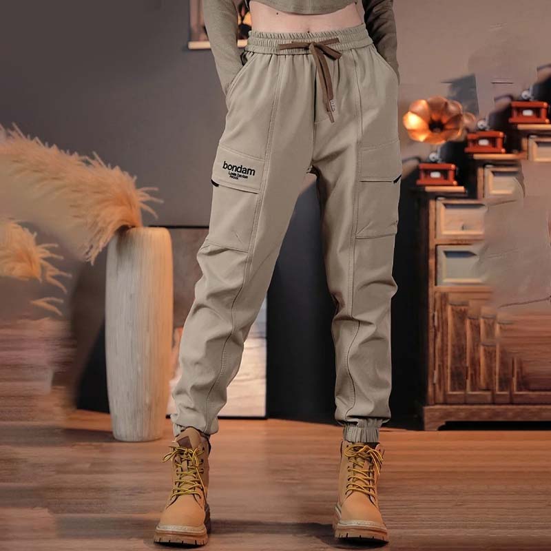 Pantaloni cargo casual con tasche multiple