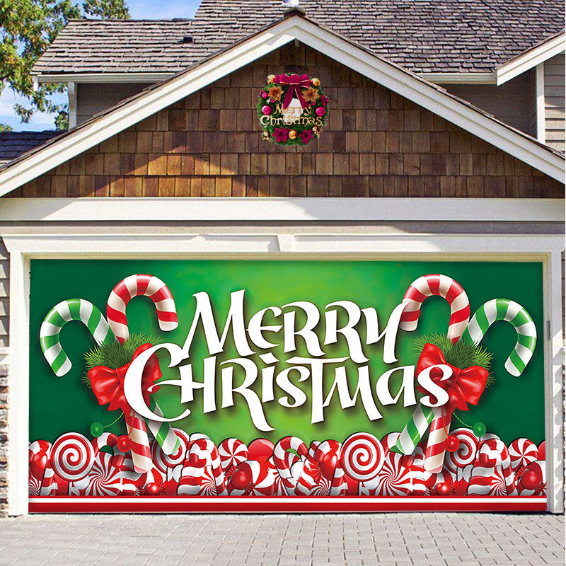 Ornamento della porta del garage con neve