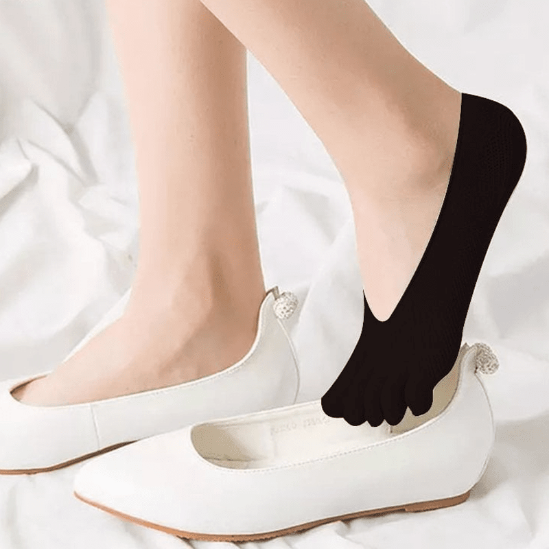 Nuovi calzini con punta da donna