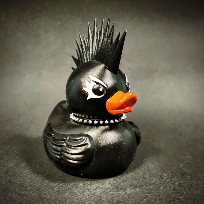 Ornamento di anatra punk satanico