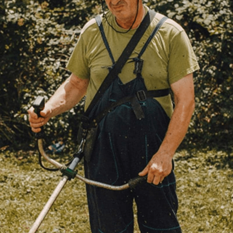 Impugnatura ergonomica per il tagliaerba con maniglia di prolunga