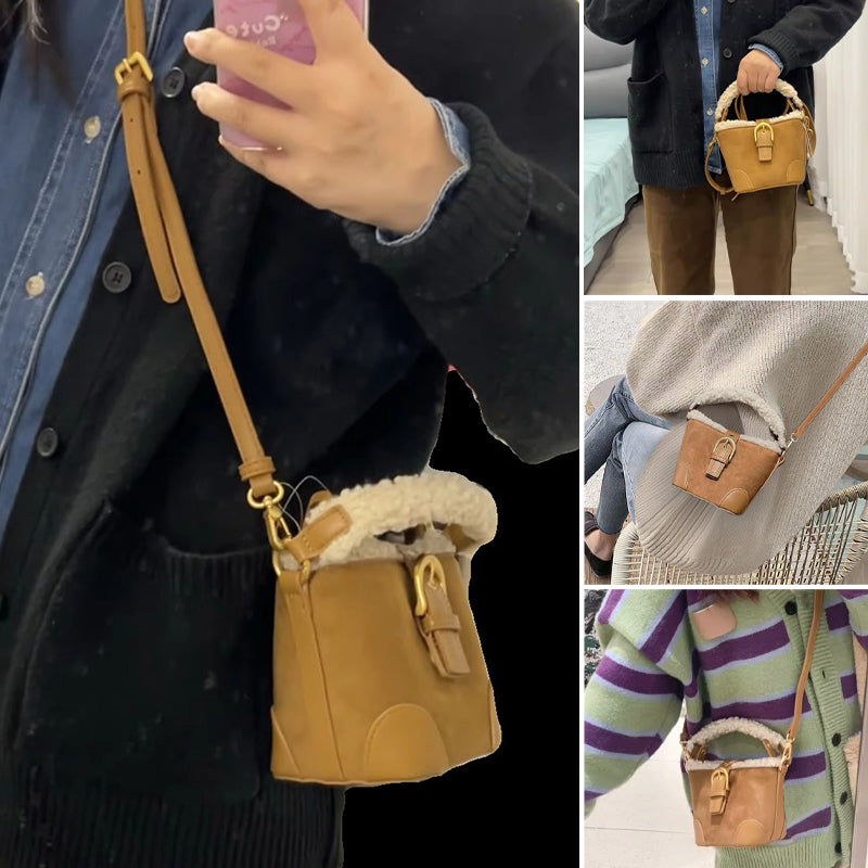 BORSA A TRACOLLA IN PELLICCIA