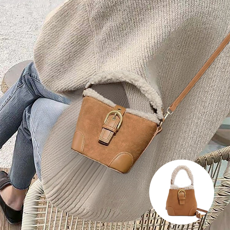 BORSA A TRACOLLA IN PELLICCIA