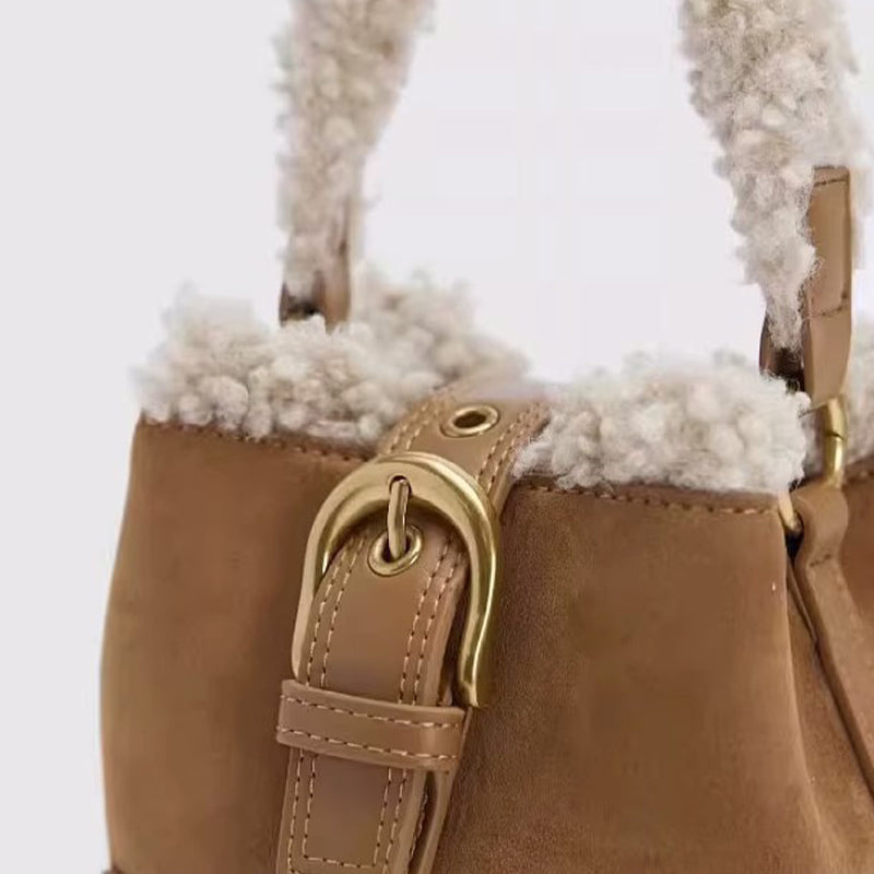 BORSA A TRACOLLA IN PELLICCIA