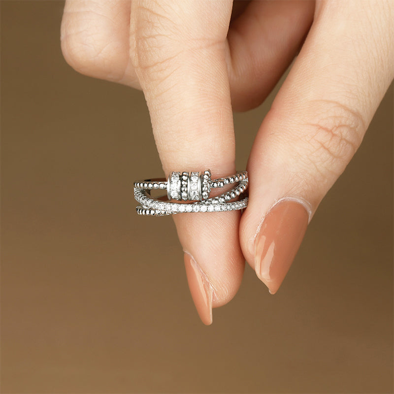 Elegante anello regolabile a doppio strato