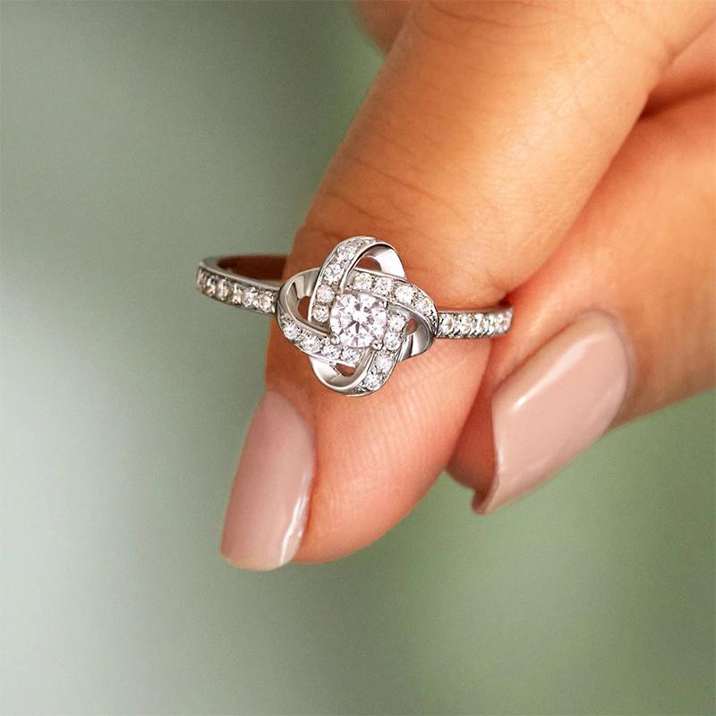 Anello e Collana Dell'amicizia con Nodo Infinito
