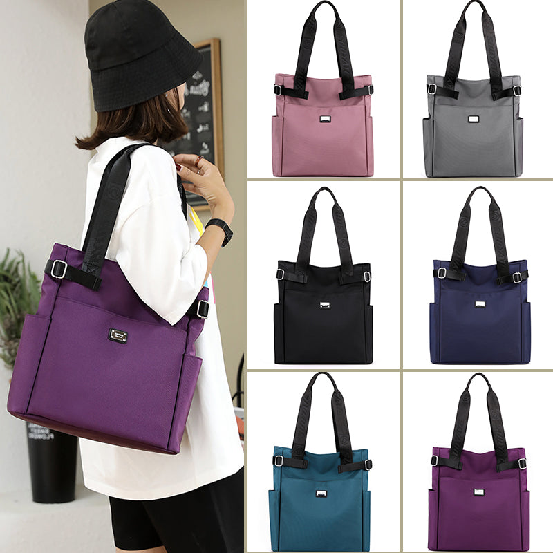 Borsa tote a tracolla in nylon alla moda