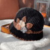 Cappello di lana lavorato a maglia con fiori da donna addensati francesi