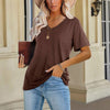 T-shirt casual con scollo a V da donna