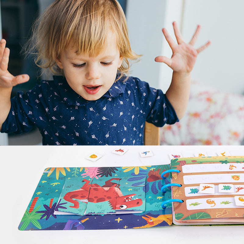Libro di pasta silenziosa per l'illuminazione dei bambini