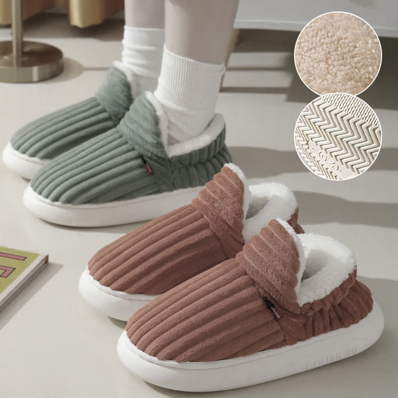 Calde pantofole in peluche